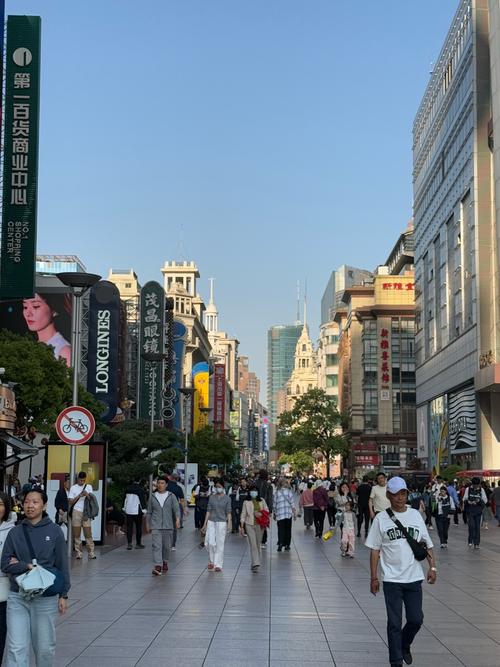 成都市夜生活_成都夜生活好玩的地方有哪些_成都夜生活体验