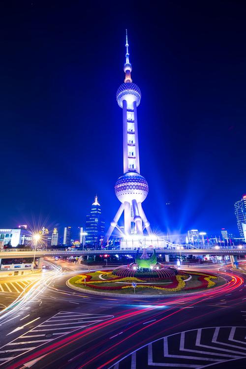 从朋友经历引出夜成都论坛，参考手册助你全新了解